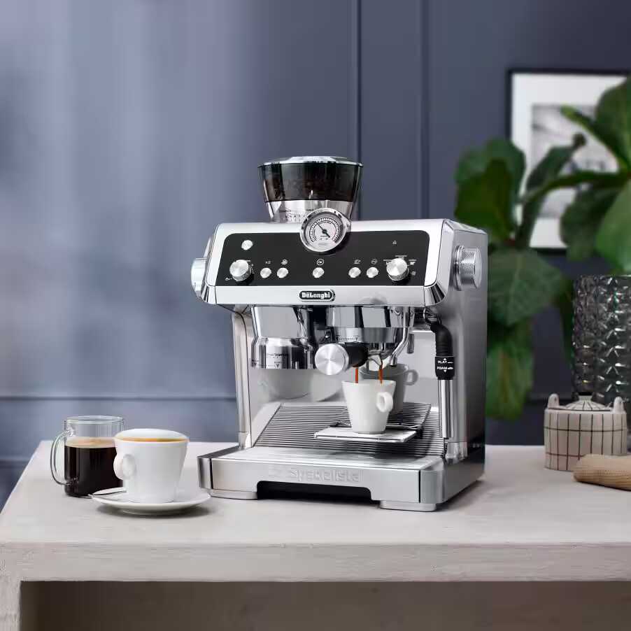 EC9335.M La Specialista Manual espresso maker اسپرسوساز 9335